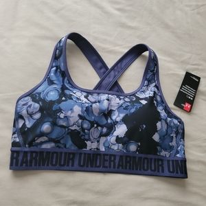 NWT Under Armour Women Sports Bra Sz-L